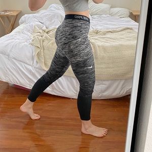 Nike Pro Hyperwarm Leggings